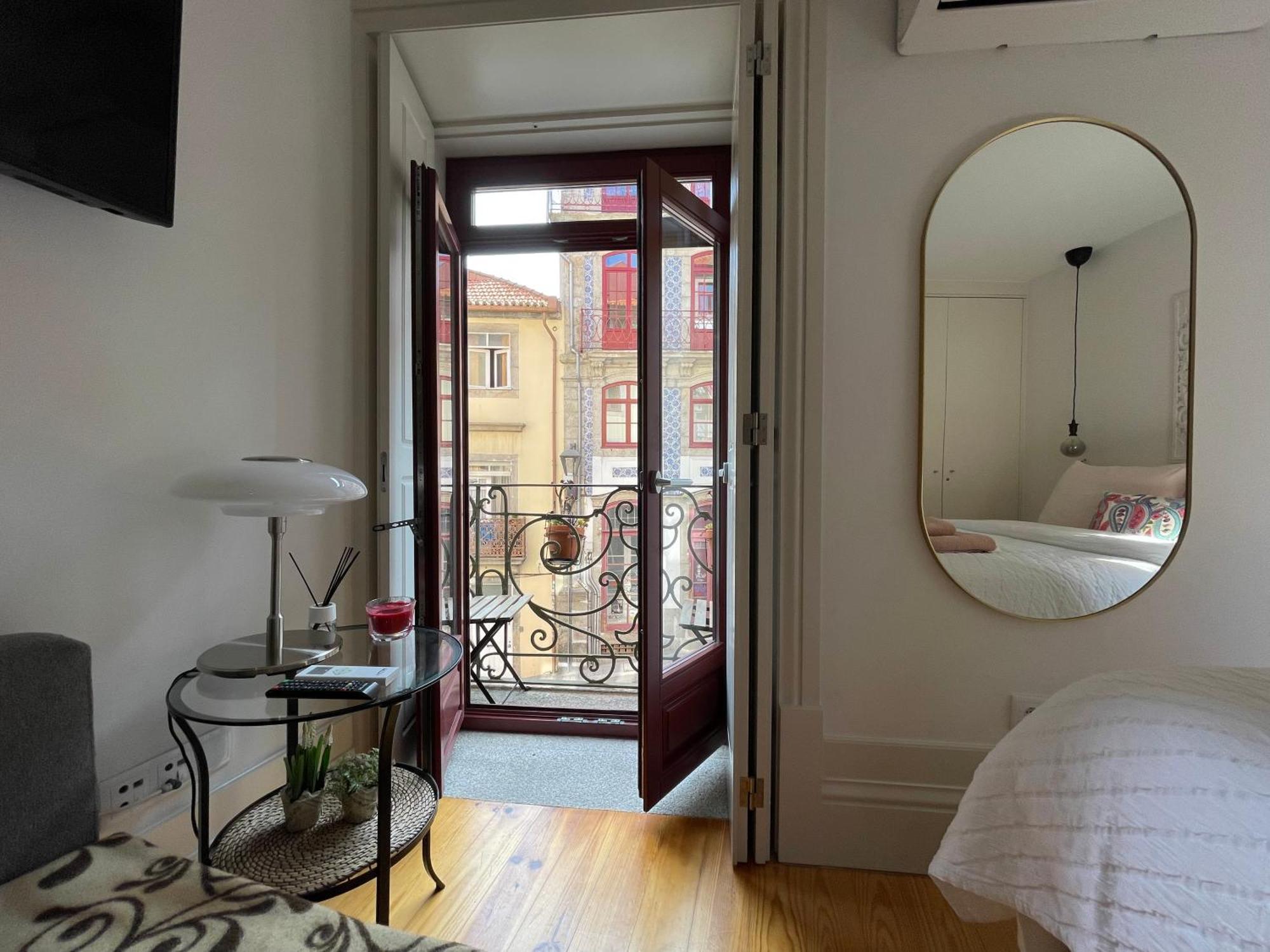 Апартаменти Historic Porto Balcony Hideaway - Taipas House 60 Екстер'єр фото